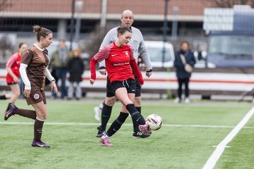 Bild 346 - wBJ FC St. Pauli - Walddoerfer SV : Ergebnis: 3:4